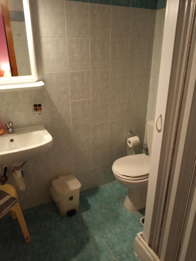 Epikoureios Apollon Hotell Andritsaina Exteriör bild